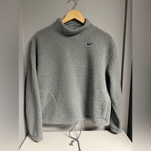 Women’s Nike therma-fit cozy fleece training sweatshirt